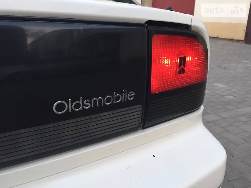Седан Oldsmobile Cutlass 1993 в Днепре фото 25 Седан Oldsmobile Cutlass 1993 в Днепре