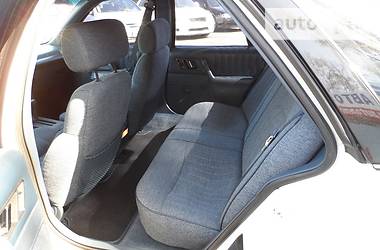 Седан Oldsmobile Cutlass 1993 в 