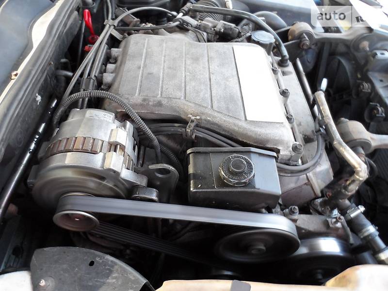 Седан Oldsmobile Cutlass 1993 в Днепре