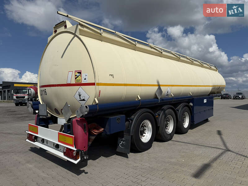 Цистерна полуприцеп OMT 40500 2008 в Виннице фото 9 Цистерна полуприцеп OMT 40500 2008 в Виннице