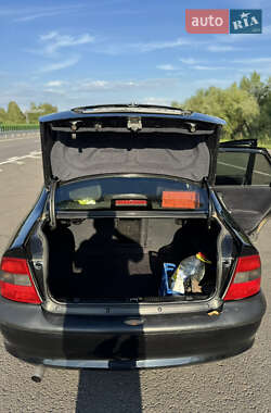 Седан Opel 1.8 Liter 1998 в 