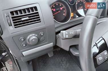 Минивэн Opel 1.8 Liter 2012 в 
