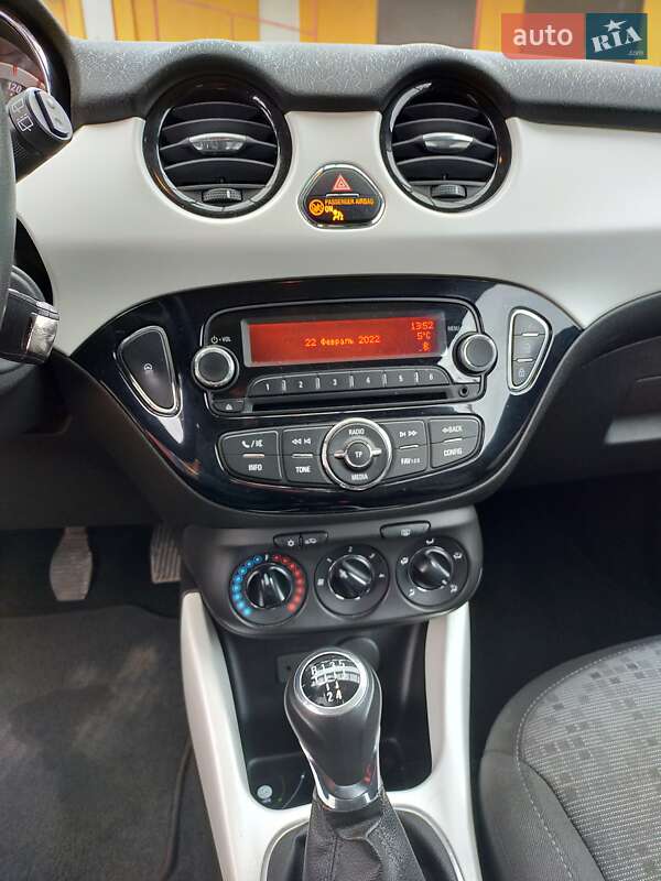 Хэтчбек Opel Adam 2013 в Ровно