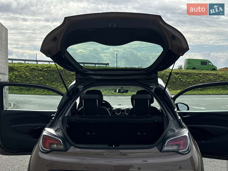 Хетчбек Opel Adam 2015 в Львові