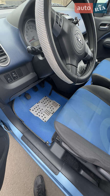 Хэтчбек Opel Agila 2010 в Кривом Роге фото 5 Хэтчбек Opel Agila 2010 в Кривом Роге