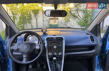 Хэтчбек Opel Agila 2008 в 