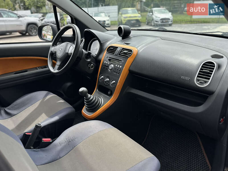 Хетчбек Opel Agila 2008 в Шептицькому