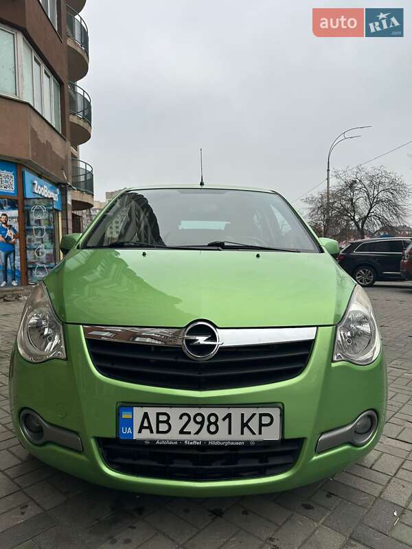 Хэтчбек Opel Agila 2008 в Киеве