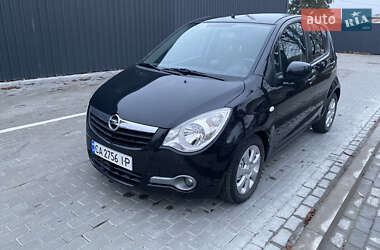Хетчбек Opel Agila 2010 в Новоархангельську