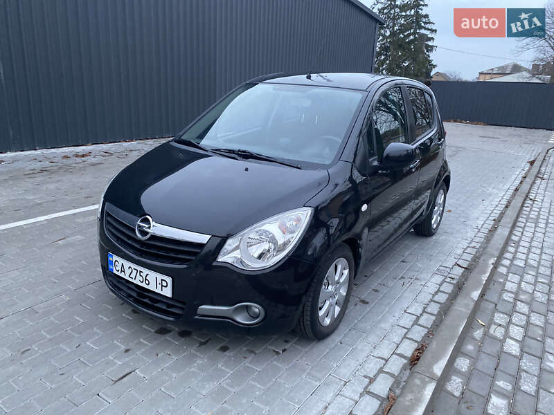 Хэтчбек Opel Agila 2010 в Новоархангельске фото 8 Хэтчбек Opel Agila 2010 в Новоархангельске