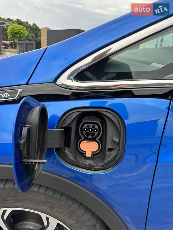 Хэтчбек Opel Ampera-e 2017 в Луцке