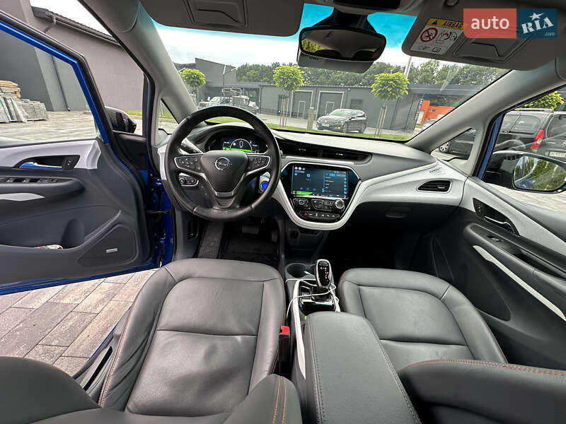 Хэтчбек Opel Ampera-e 2017 в Луцке