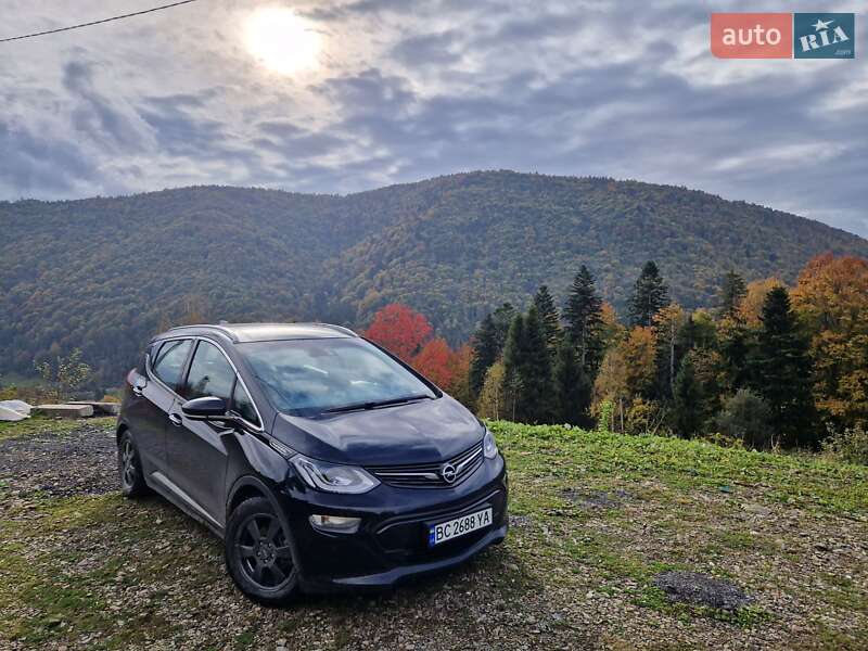 Хетчбек Opel Ampera-e 2018 в Львові
