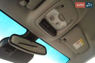 Хэтчбек Opel Ampera-e 2018 в Львове