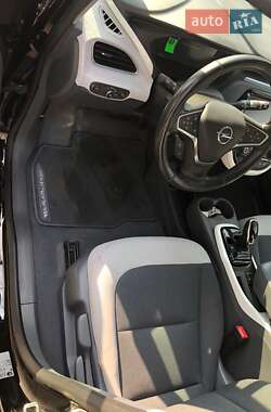 Хэтчбек Opel Ampera-e 2019 в Киеве
