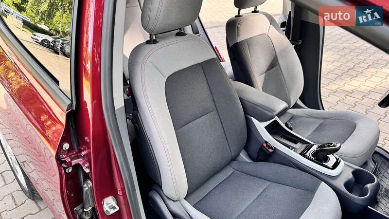 Хетчбек Opel Ampera-e 2017 в Чернівцях