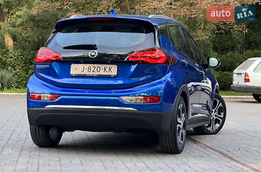 Хэтчбек Opel Ampera-e 2019 в 