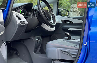 Хэтчбек Opel Ampera-e 2019 в 