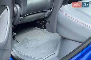 Хэтчбек Opel Ampera-e 2019 в 