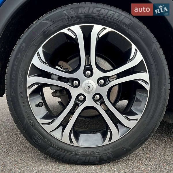 Хетчбек Opel Ampera-e 2019 в Києві
