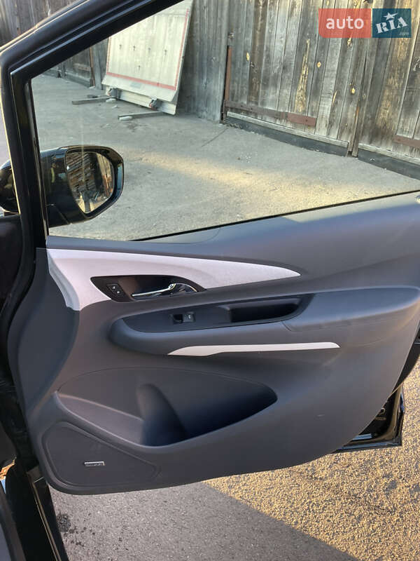 Хэтчбек Opel Ampera-e 2017 в Луцке фото 25 Хэтчбек Opel Ampera-e 2017 в Луцке