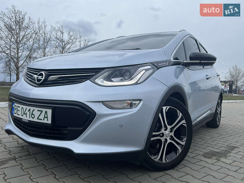 Хэтчбек Opel Ampera-e 2017 в 
