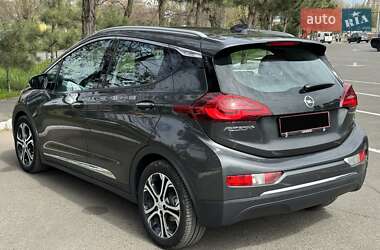 Хэтчбек Opel Ampera-e 2019 в 