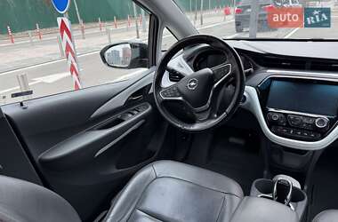 Хэтчбек Opel Ampera-e 2019 в 