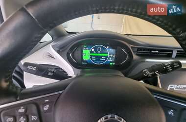 Хэтчбек Opel Ampera-e 2020 в 