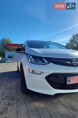 Хэтчбек Opel Ampera-e 2019 в 