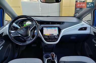 Хэтчбек Opel Ampera-e 2019 в 