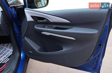 Хетчбек Opel Ampera-e 2019 в 