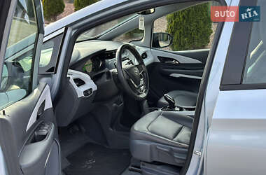Хэтчбек Opel Ampera-e 2017 в 