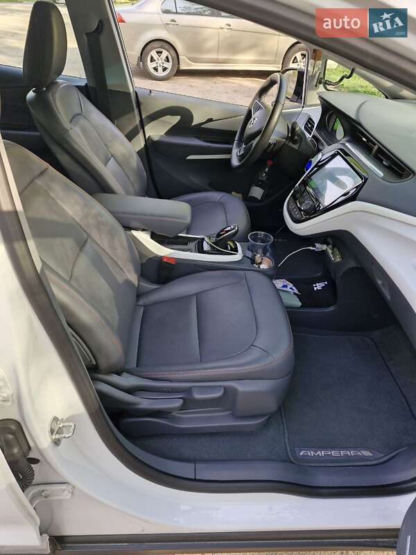 Хэтчбек Opel Ampera-e 2018 в Запорожье