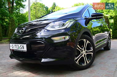 Хэтчбек Opel Ampera-e 2020 в 