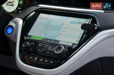 Хэтчбек Opel Ampera-e 2020 в 