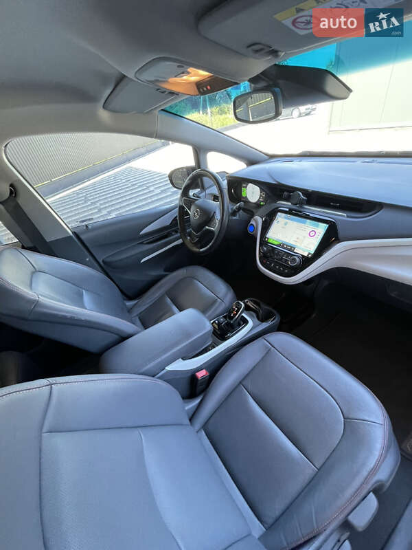 Хетчбек Opel Ampera-e 2019 в Городку