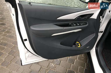 Хэтчбек Opel Ampera-e 2019 в 