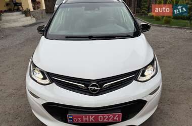 Хетчбек Opel Ampera-e 2020 в 