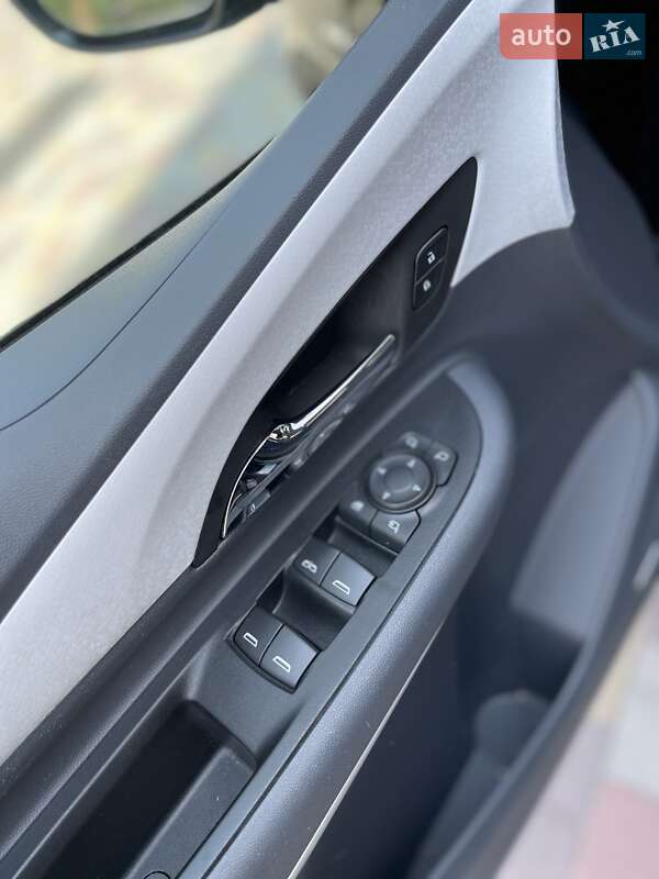 Хэтчбек Opel Ampera-e 2020 в Хмельницком