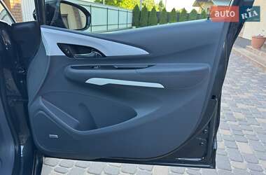 Хетчбек Opel Ampera-e 2020 в 