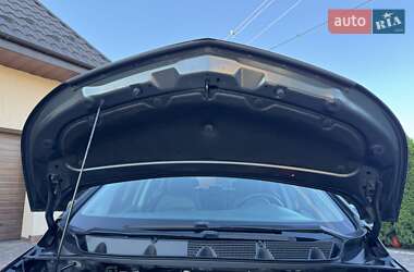 Хетчбек Opel Ampera-e 2020 в 