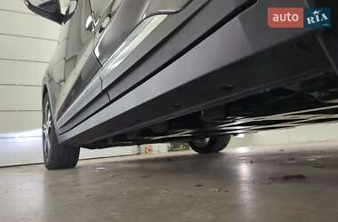 Хетчбек Opel Ampera-e 2020 в 