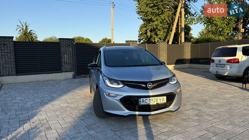 Хэтчбек Opel Ampera-e 2018 в Луцке