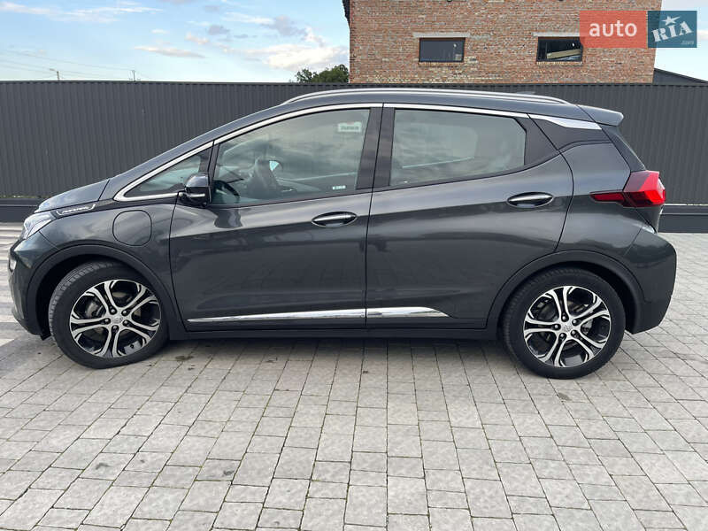 Хетчбек Opel Ampera-e 2019 в Городку