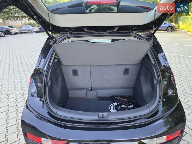 Хетчбек Opel Ampera-e 2019 в Тернополі