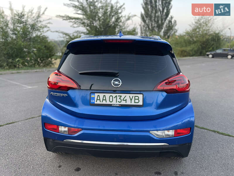 Хэтчбек Opel Ampera-e 2017 в Кривом Роге