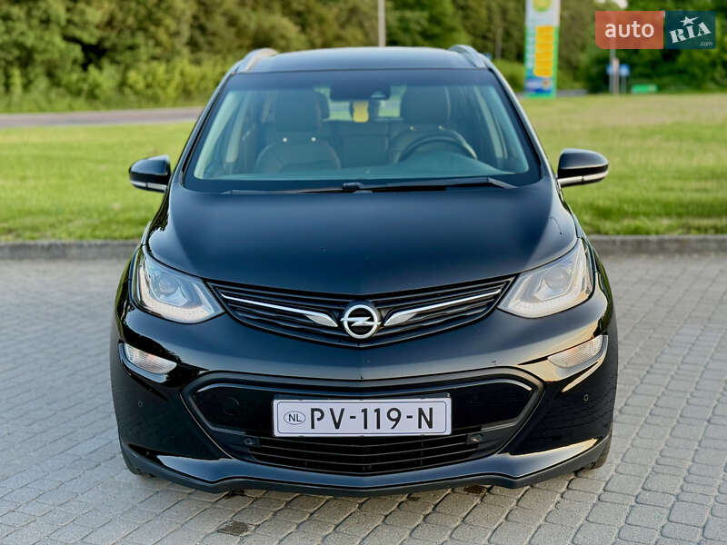 Хэтчбек Opel Ampera-e 2017 в Радивилове