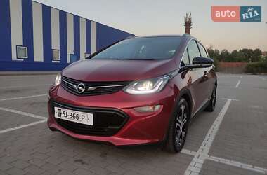 Хэтчбек Opel Ampera-e 2018 в 