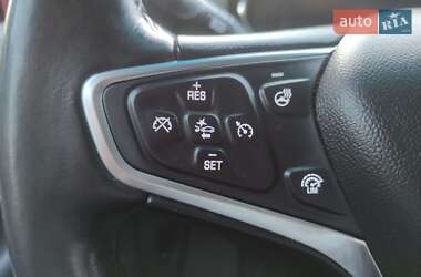 Хэтчбек Opel Ampera-e 2018 в 